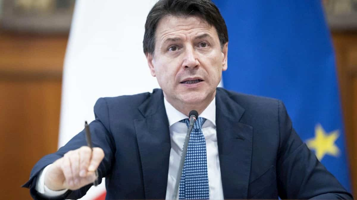 Riforme? Assistenza o lavoro? Per Conte (nella foto) per ora è solo febbre da annuncite