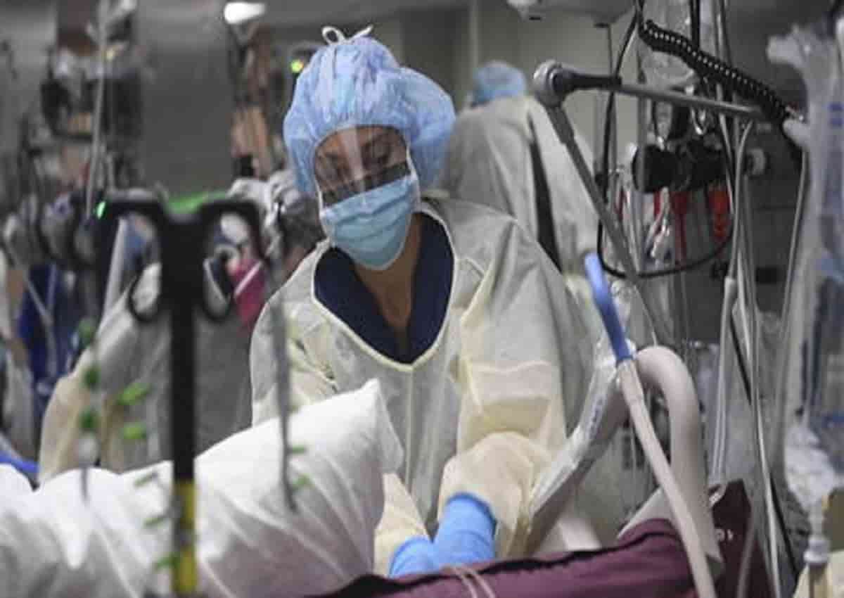 Coronavirus, foto d'archivio Ansa