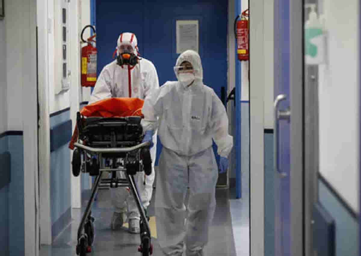 Coronavirus, foto d'archivio Ansa