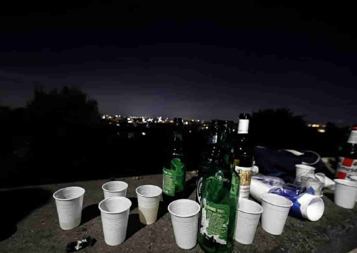 Piazze e vie a rischio assembramenti? I sindaci le indicano, lo Stato le chiude