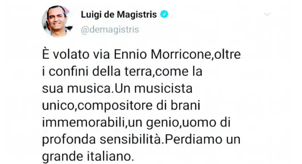 De Magistris errore su Twitter: "Morricone autore di brani immemorabili"