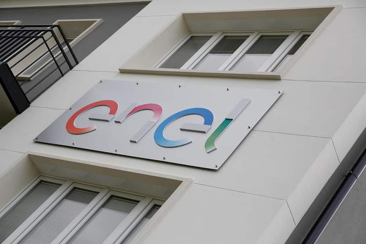 Enel lancia "i nuovi spazi dell'energia"