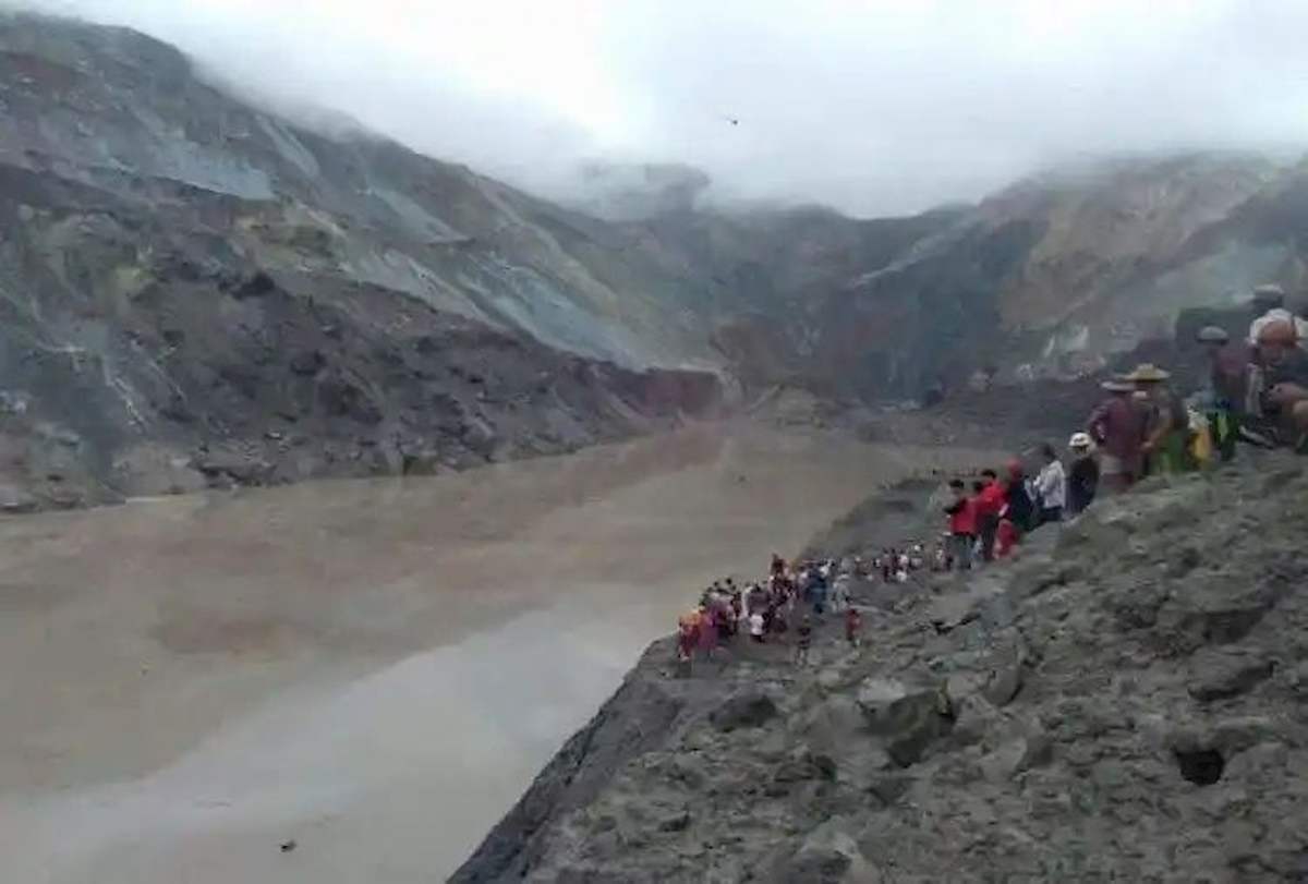 Myanmar, frana nella miniera di giada