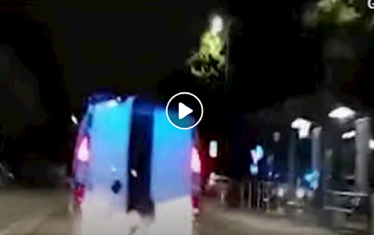 furgone fuga lancio refurtiva