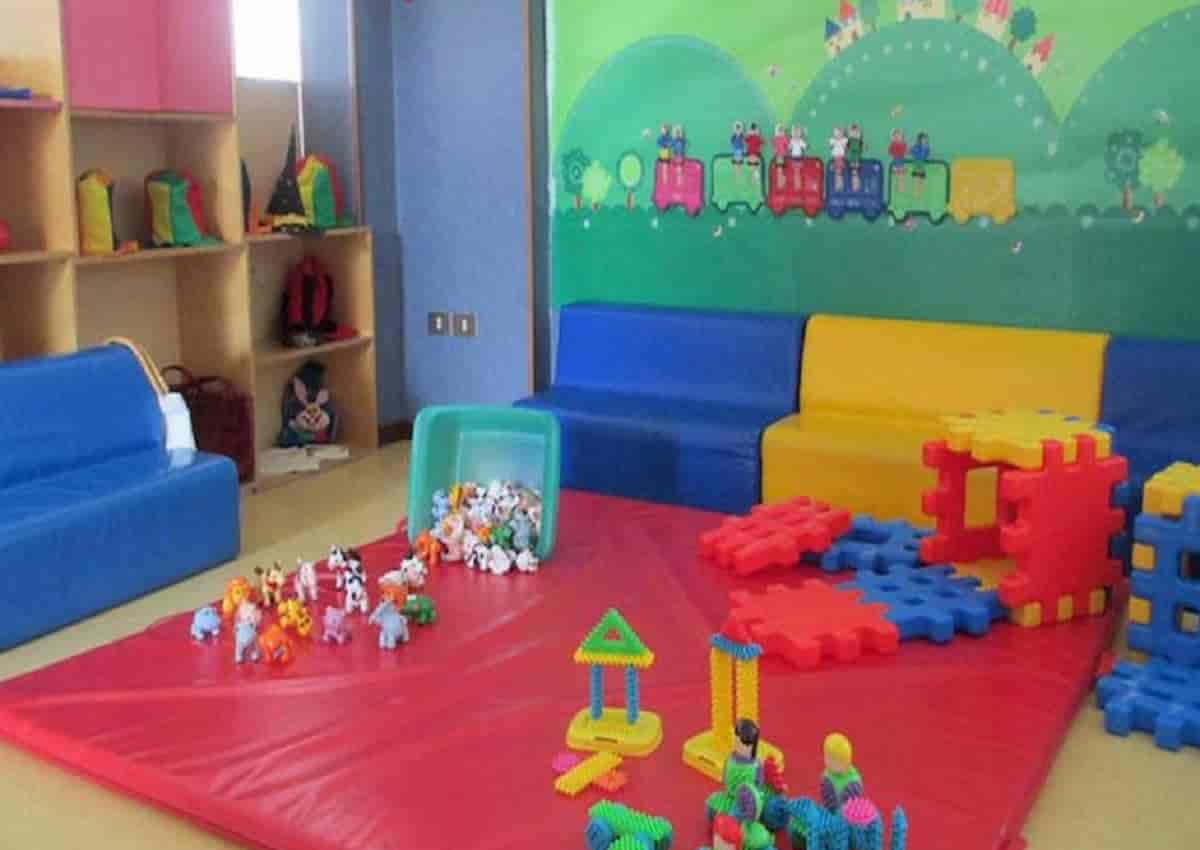 Focolaio nella scuola materna di Sedriano (Milano): 18 insegnanti e 21 bambini positivi al Covid