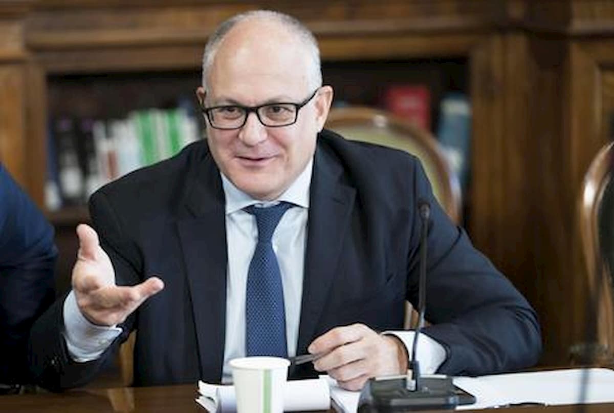 Nel Pnr, il Piano di rilancio di Gualtieri, previsto taglio delle tasse alle famiglie, ma no condoni