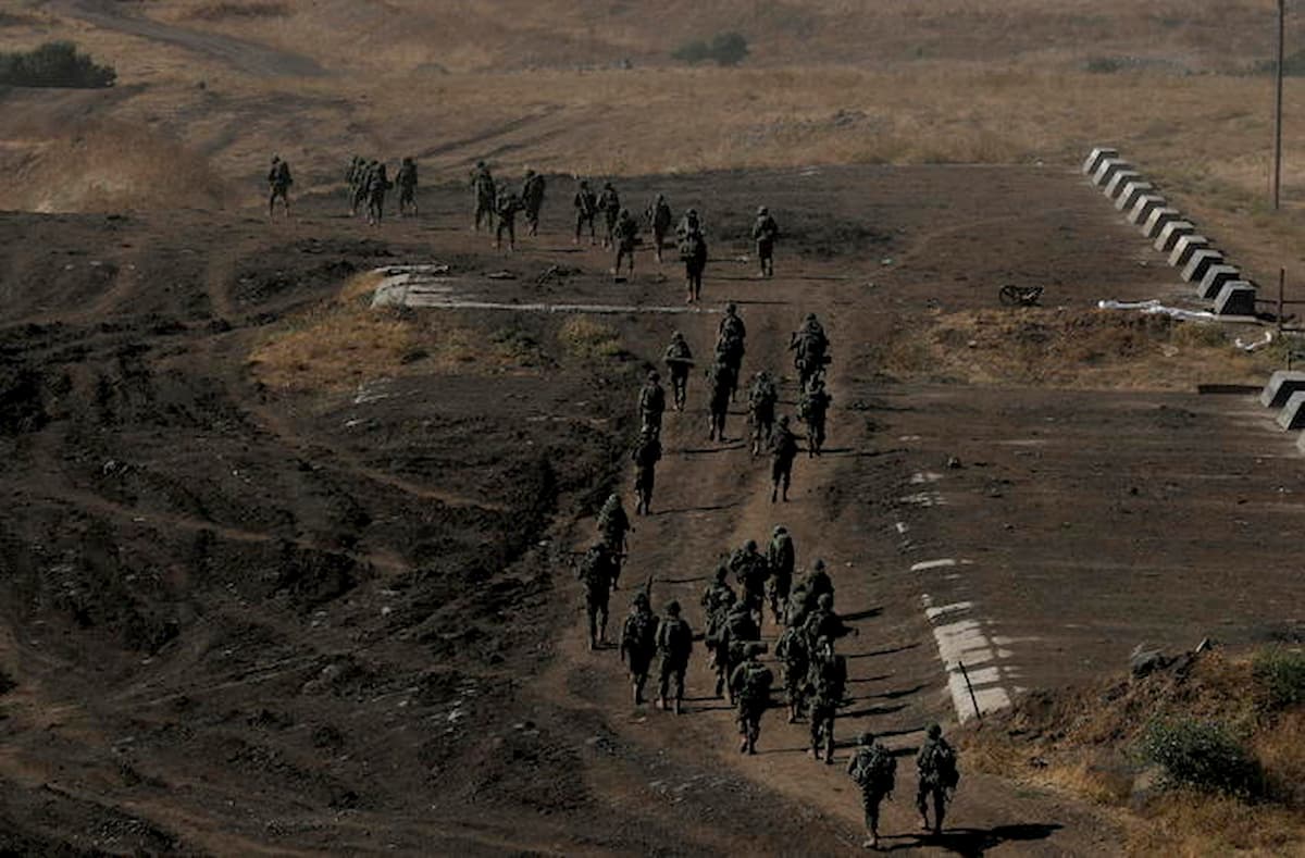 Israele, tensione con il Libano: scontri a fuoco tra Hezbollah ed esercito israeliano