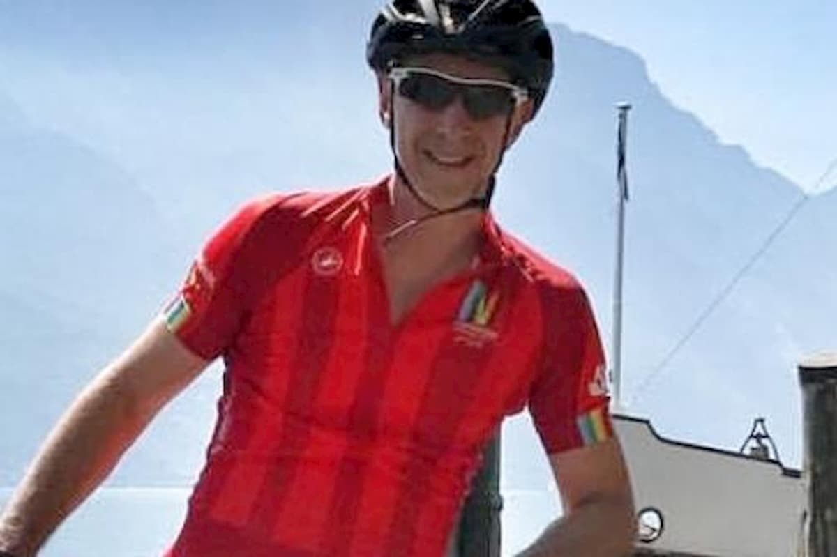 Linus, incidente in bici