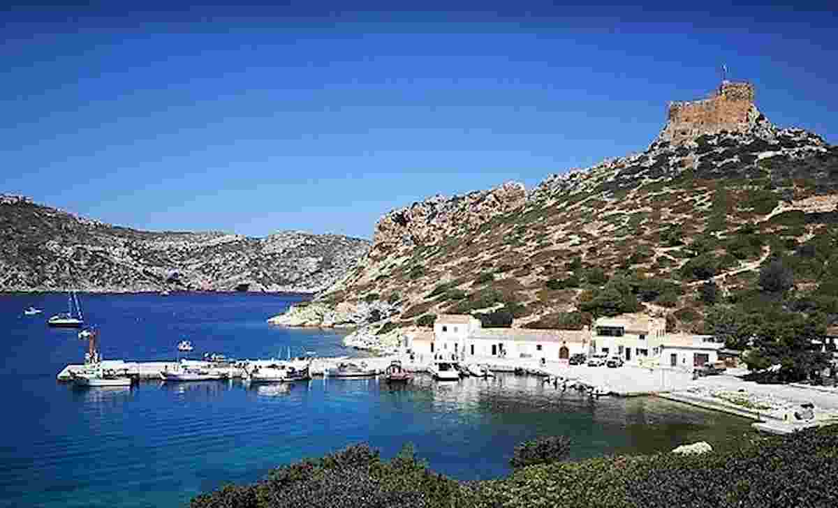 Maiorca, turista tedesca violentata in barca da istruttore di sub