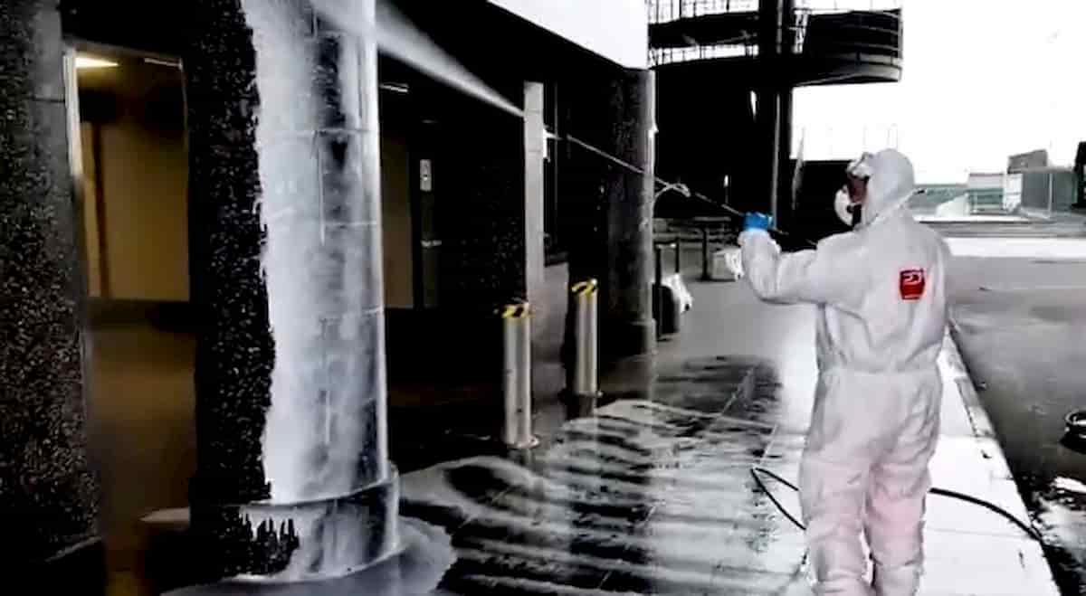 Coronavirus, come aeroporto di Malpensa sanifica giornalmente tutte le aree