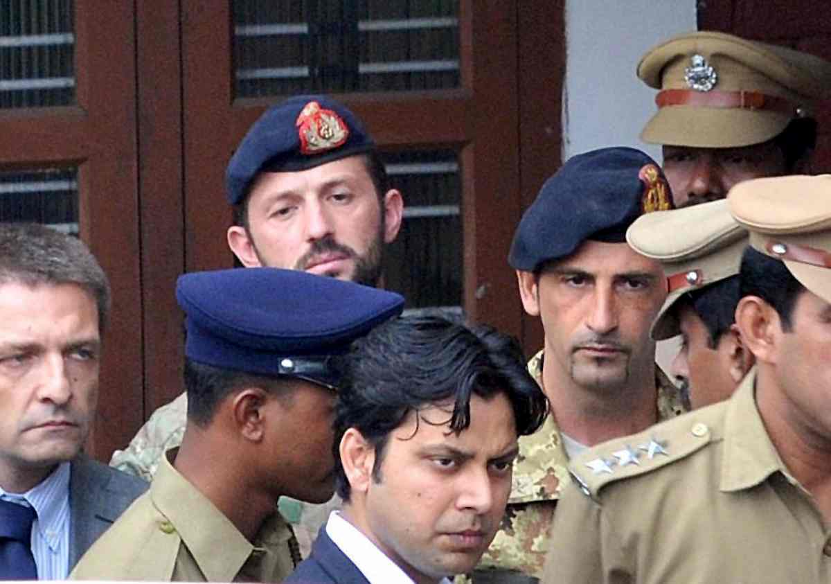 Gasparri plaude alla decisione sui marò