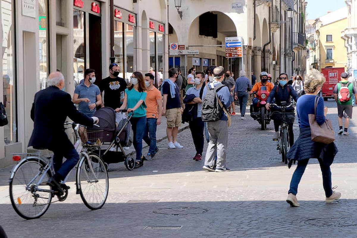 Risale sopra 1 l'indice Rt del coronavirus in Emilia Romagna, Veneto e Lazio