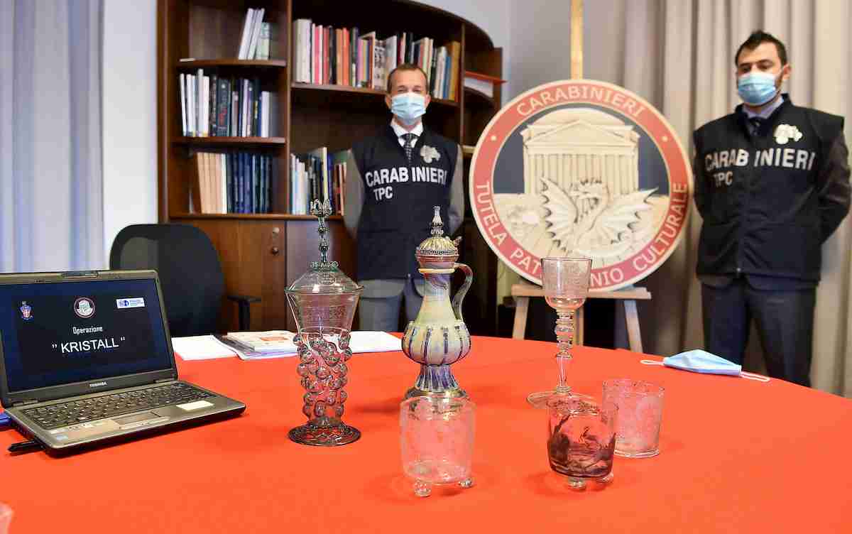 Opere d'arte rubate in Germania 20 anni fa. Ritrovate in Italia, 2 arresti ad Alba