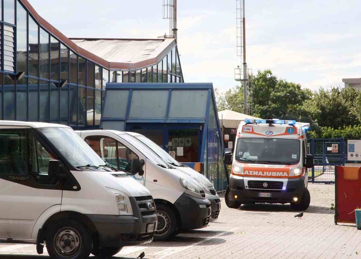 piscina brescia, muore a 7 anni