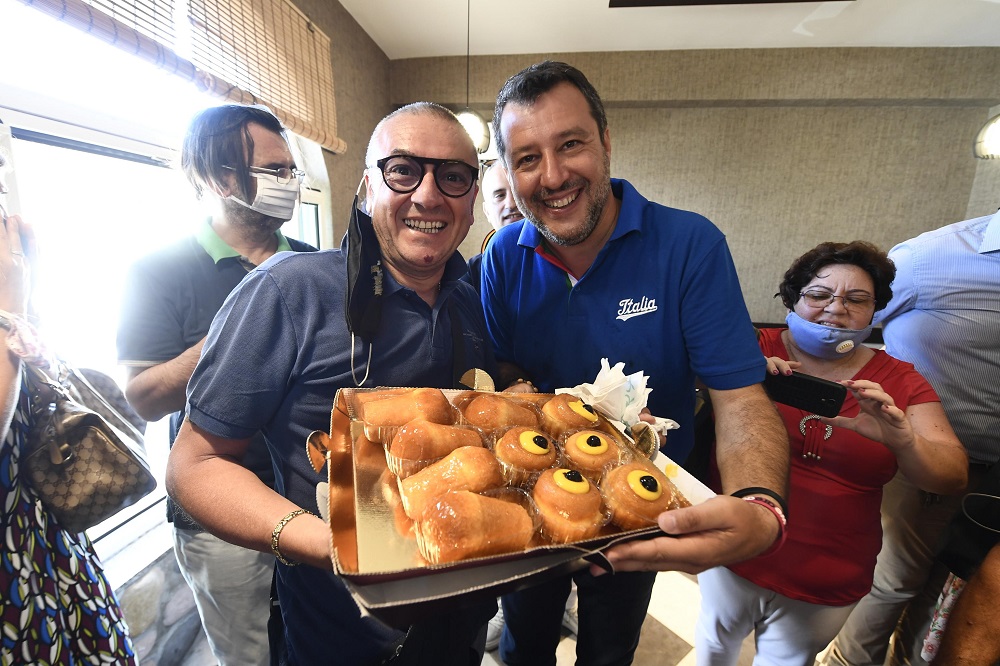 Sgarbi, Salvini, Zangrillo... Saranno domani... profeti o untori?