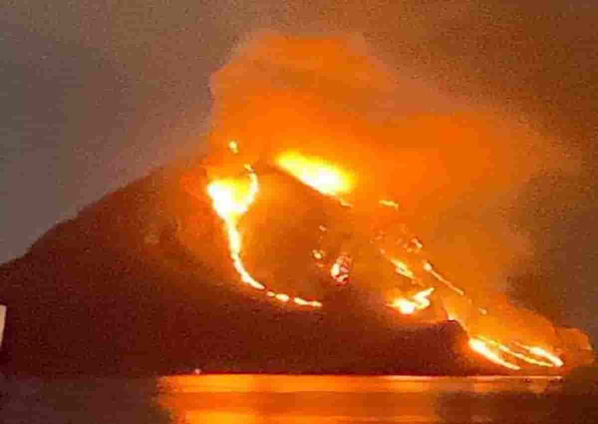 Incendio San Vito Lo Capo, foto Ansa