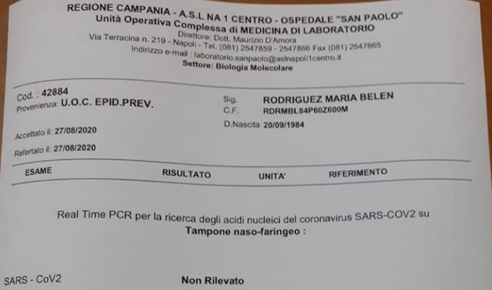 Belen Rodriguez, tampone negativo postato su Instagram. E' in vacanza a Capri