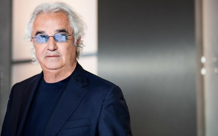 Coronavirus, Flavio Briatore ricoverato in condizioni serie al San Raffaele