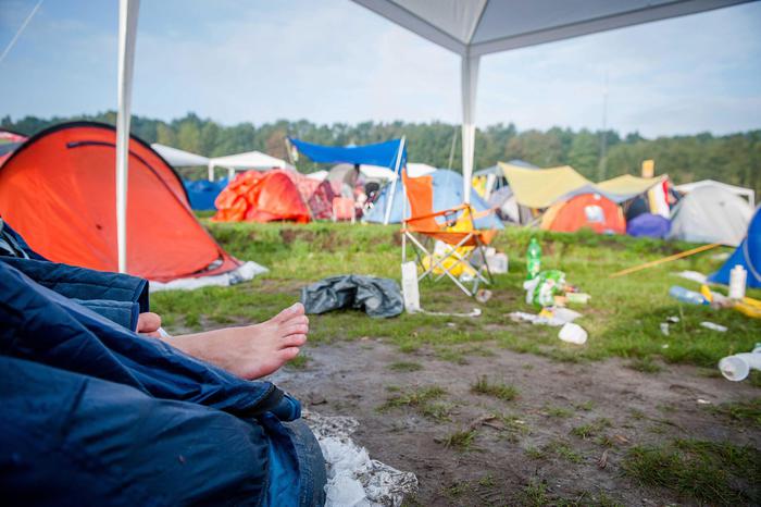 Tenerife, il campeggio degli untori