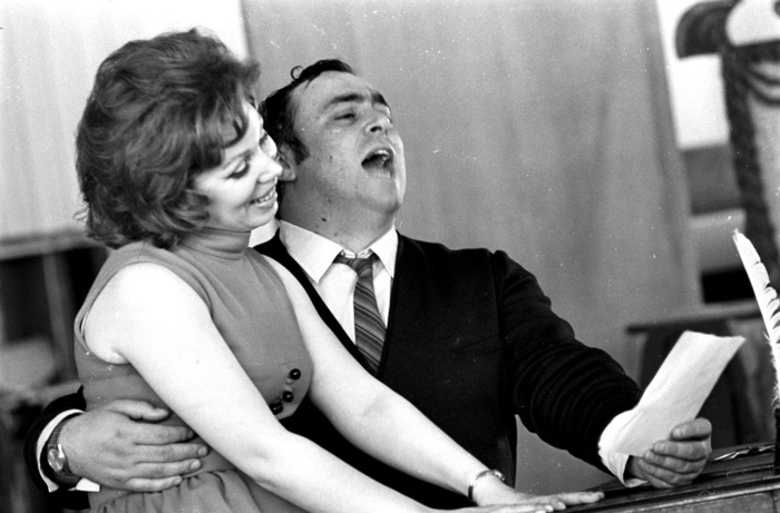 Cantare non trasmette più virus che parlare