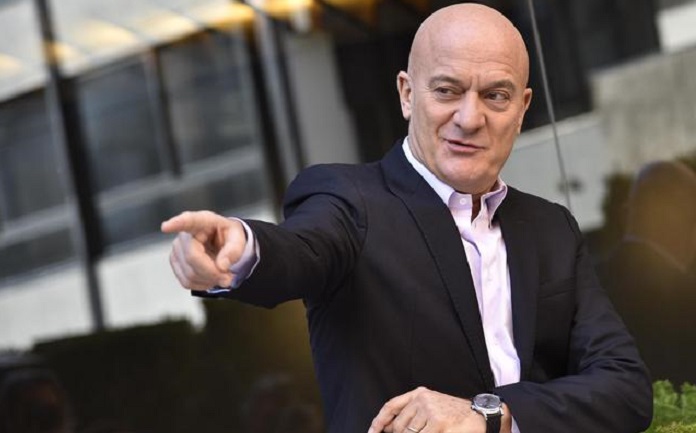 Claudio Bisio e la morte della madre durante il lockdown: "Non potevo abbracciarla"