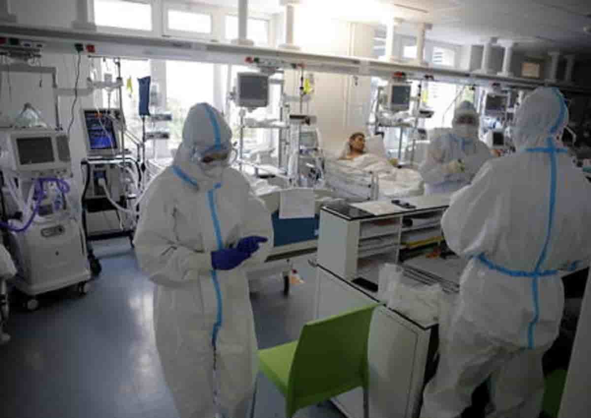 Coronavirus, foto d'archivio Ansa