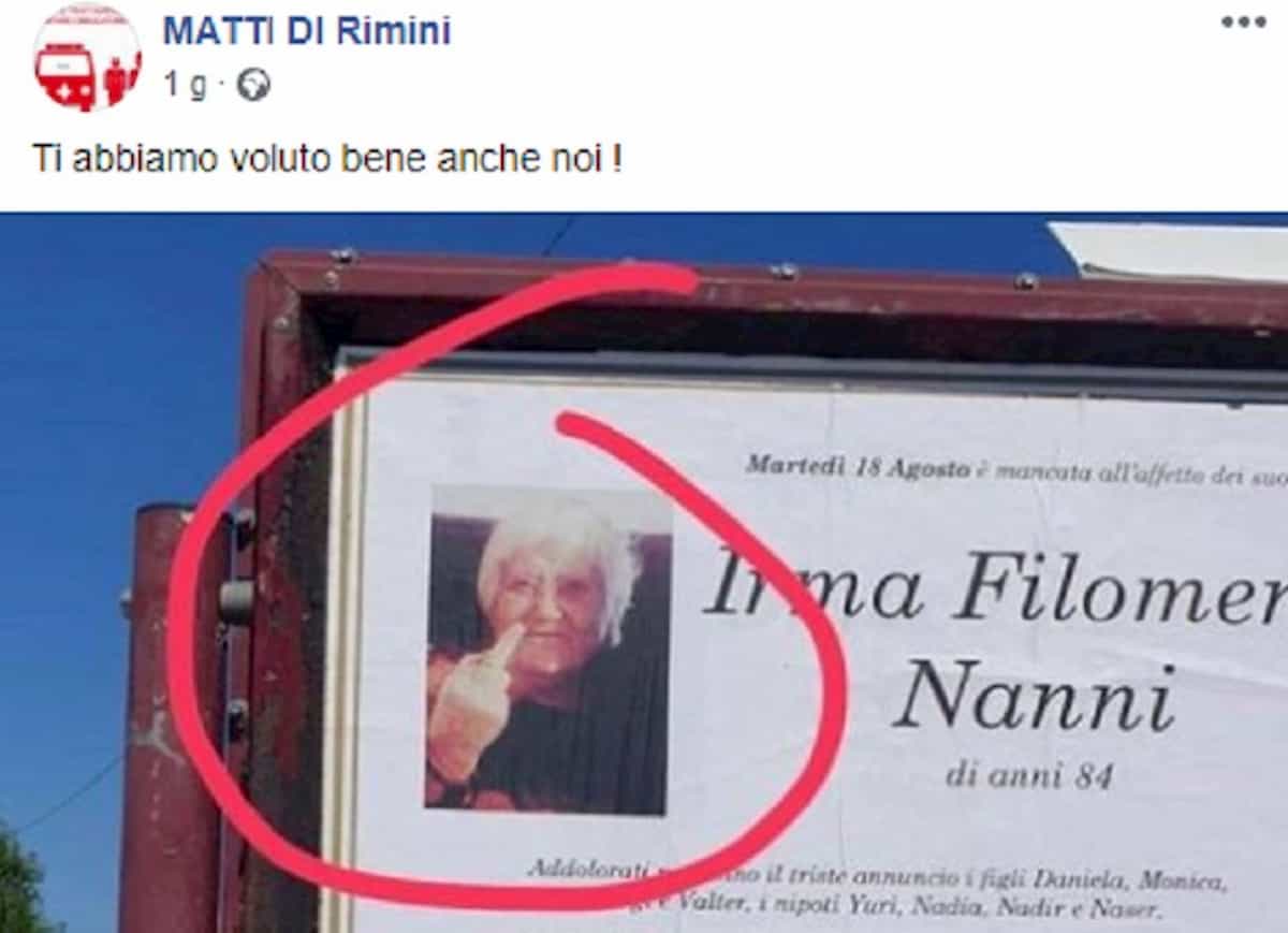 Defunta con dito medio: il manifesto funebre apparso vicino Rimini FOTO
