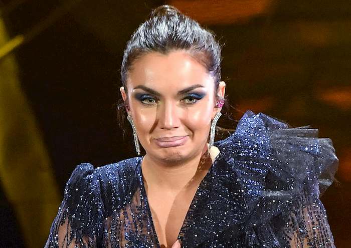 Elettra Lamborghini annulla concerti dopo calca di Ferragosto. "Non siamo pronti"