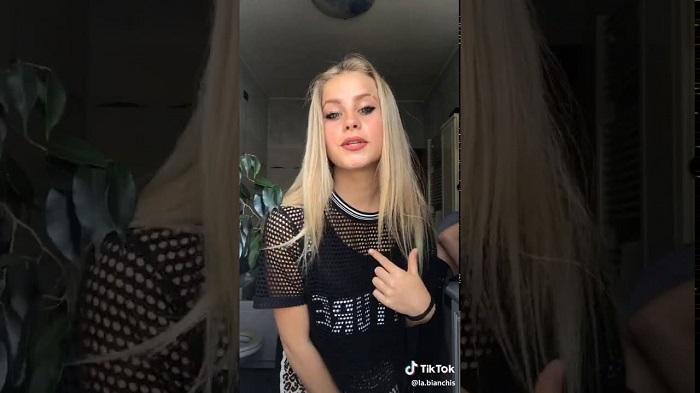 Gaia Bianchi al Governo: "Se voi chiudete le discoteche io non vado più a scuola"