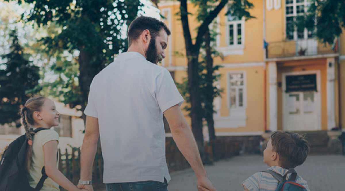genitore a scuola solo uno