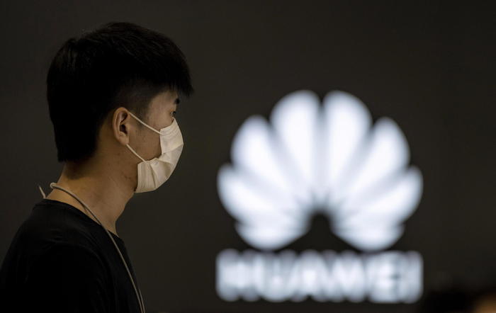 Huawei, Trumo non concede la licenza in Usa