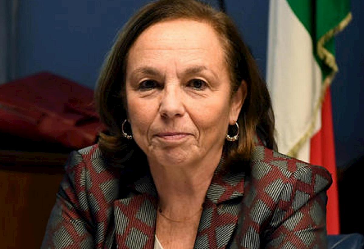 M5s, tutti contro tutti, c'è chi vuole la Lamorgese (nella foto) leader