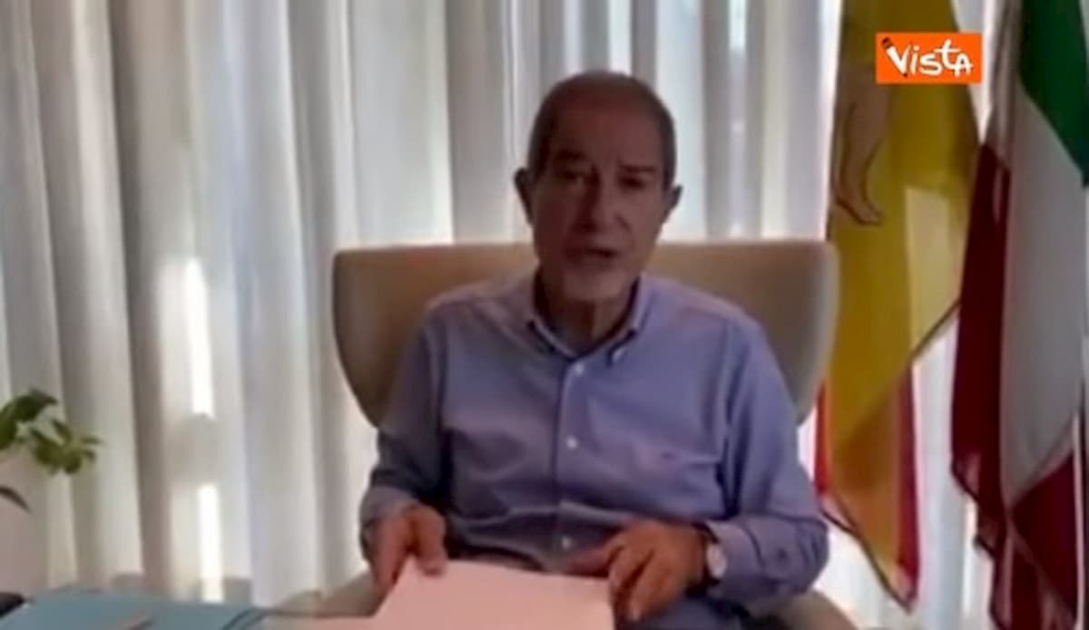 Migranti, Musumeci contro il Viminale