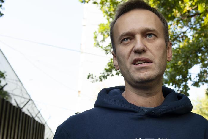 Aleksej Navalnyj, leader opposizione russa avvelenato con qualcosa nel tè