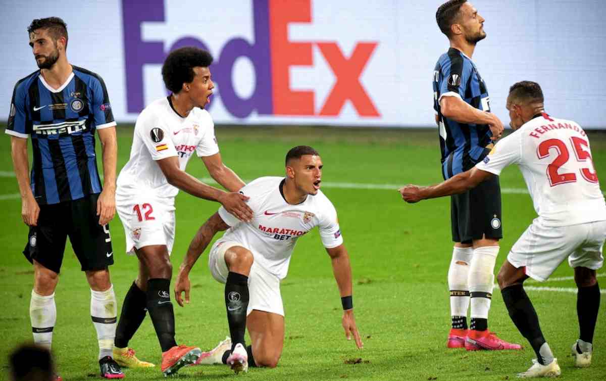 Europa League al Siviglia, Inter beffata da un autogol Lukaku