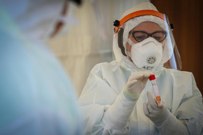 Oms: anche gli asintomatici trasmettono il virus