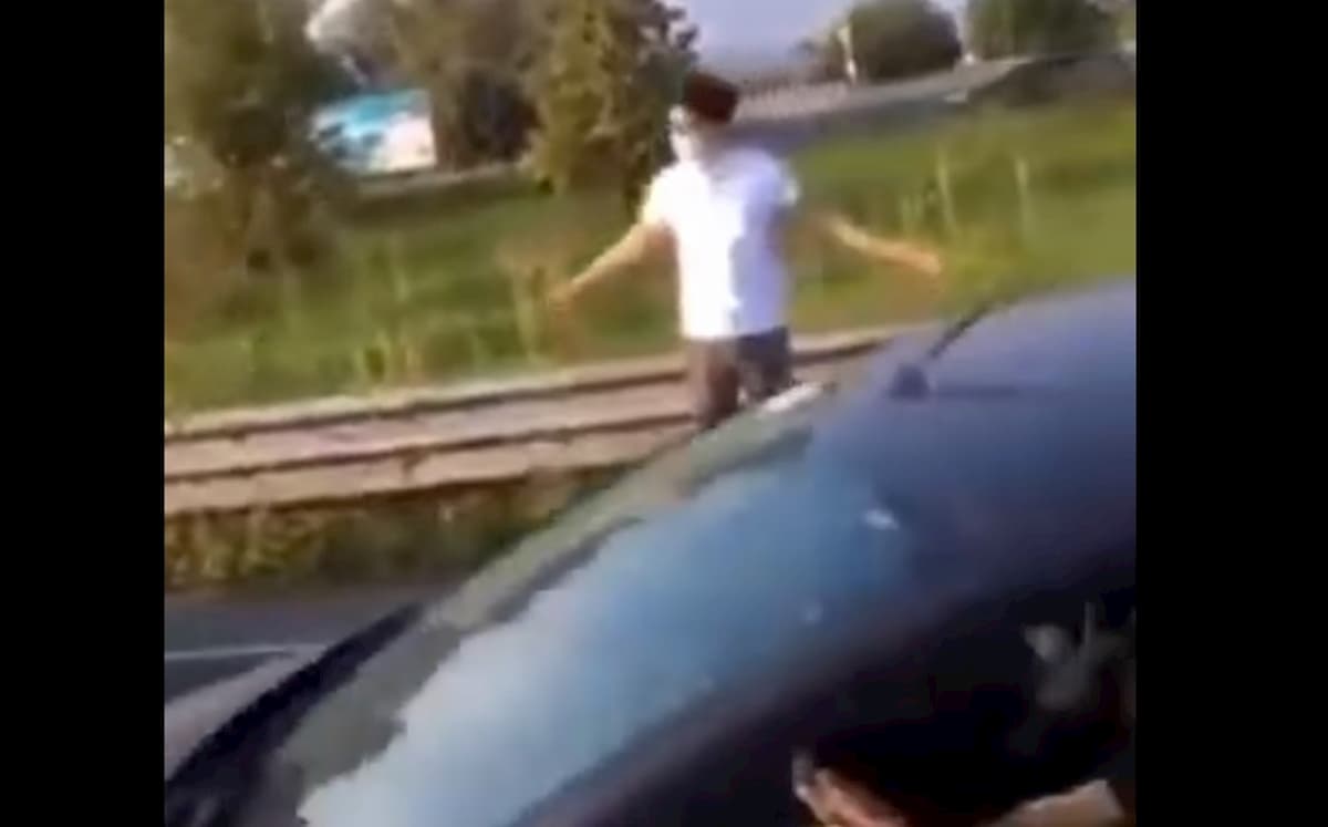 Binotto tampona col suo Stelvio VIDEO