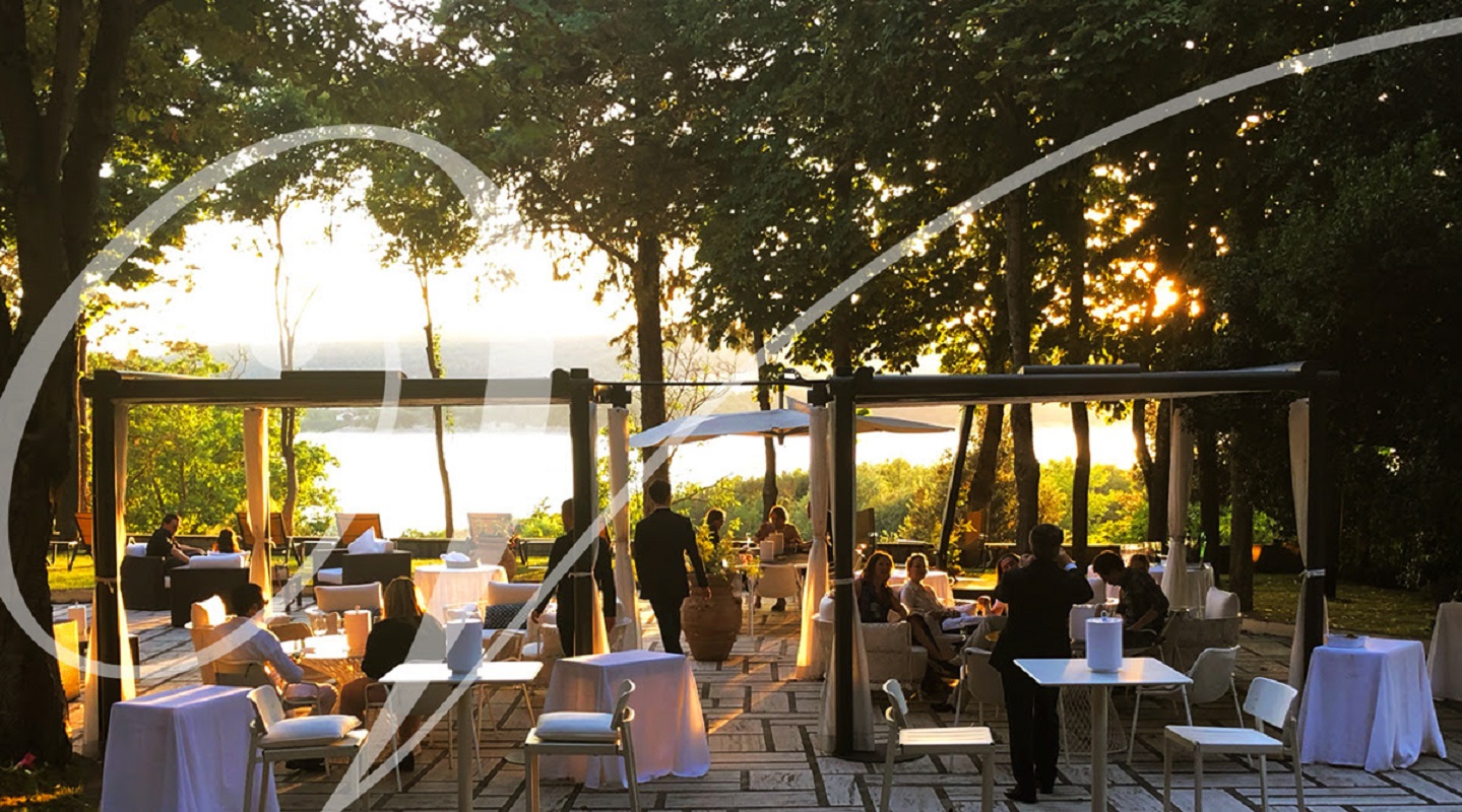 Casa Vissani saluta l'estate con l'aperitivo Ore D'Oro: il menu