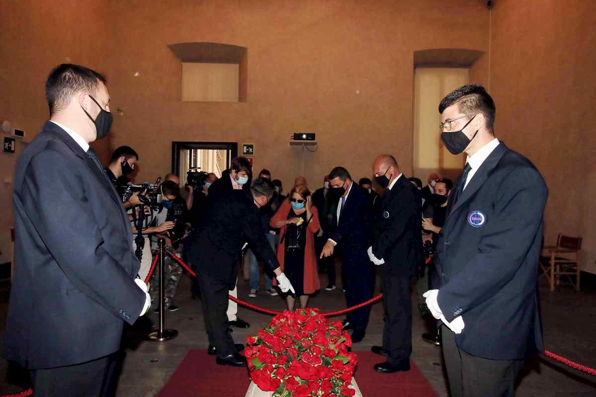 camera ardente philippe daverio