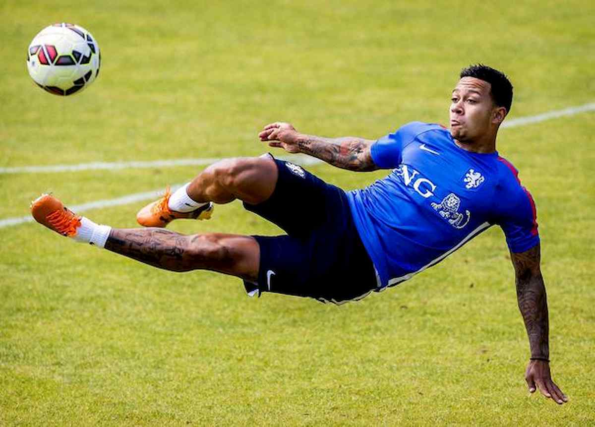 Calciomercato Roma-Depay, arriva la conferma del presidente Lione