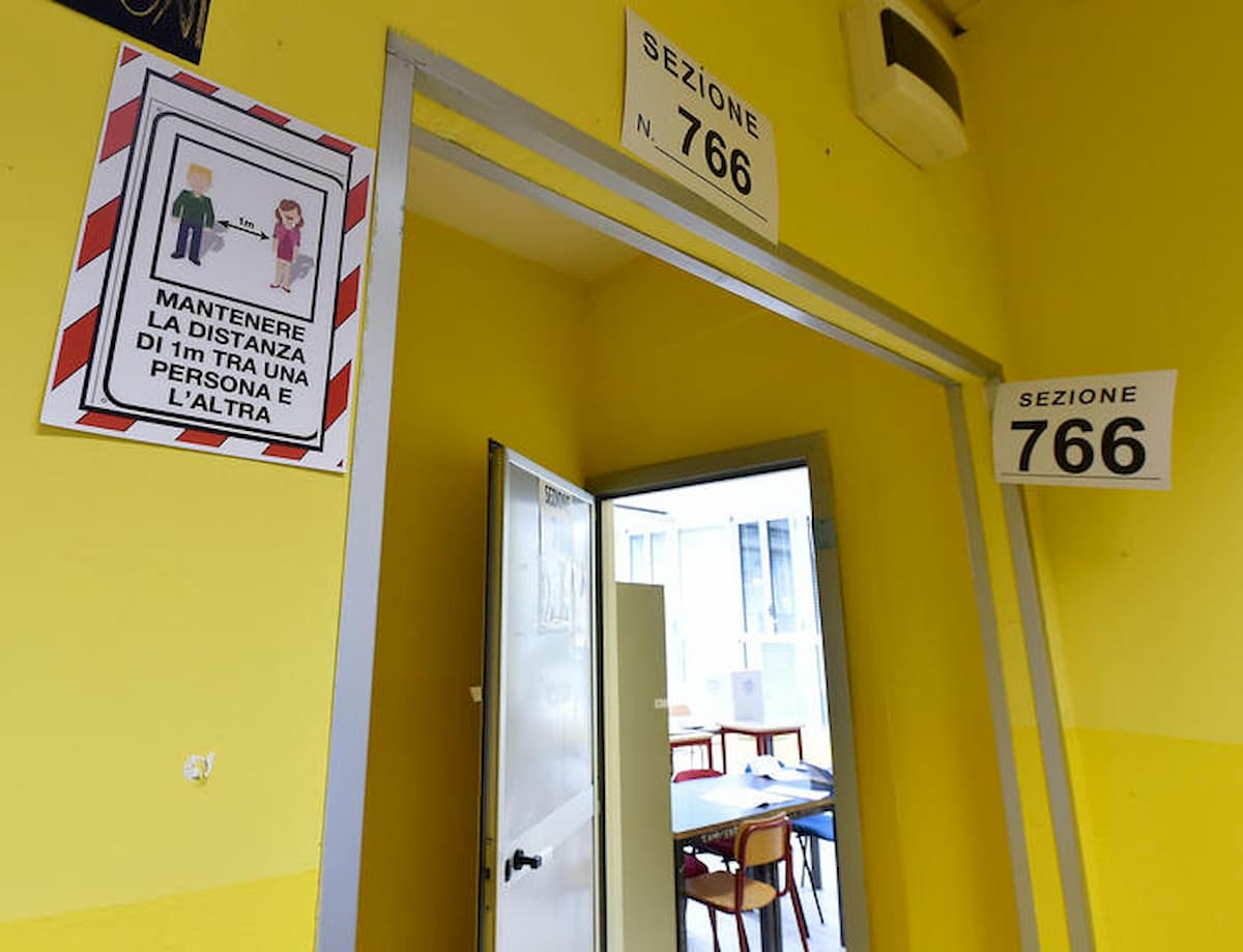 Elezioni comunali: parità nei capoluoghi tra centrodestra e centrosinistra, zero per M5s