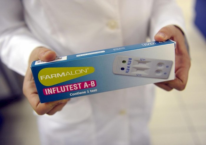 Farmacie, allarme vaccino influenza. Rischiano di restare senza, 6 mln dosi in più al Ssn