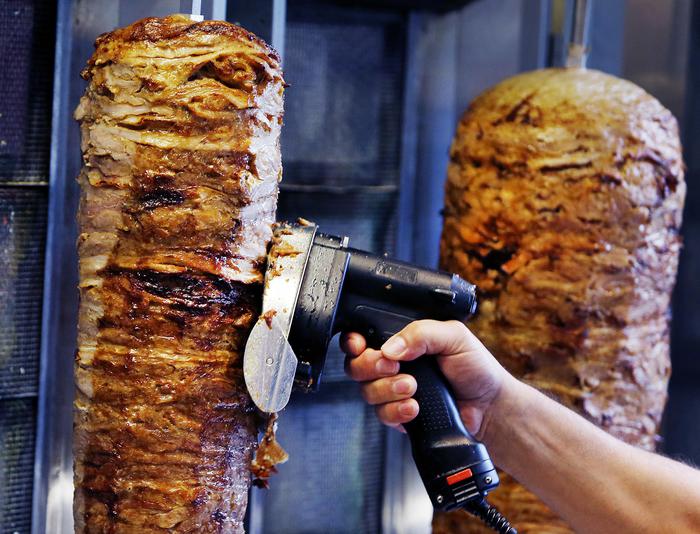 Vicenza, kebab banditi nel centro storico