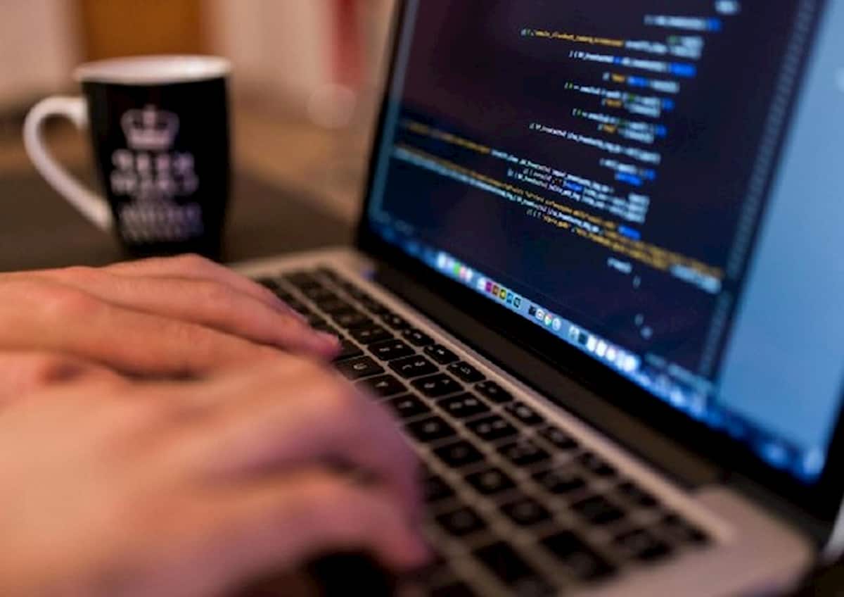 Pirateria online, oscurati 58 siti web illegali e 18 canali Telegram