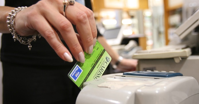 Bonus pagamenti carte e bancomat, rimborsi fino a 300 euro l'anno. Il piano cashback