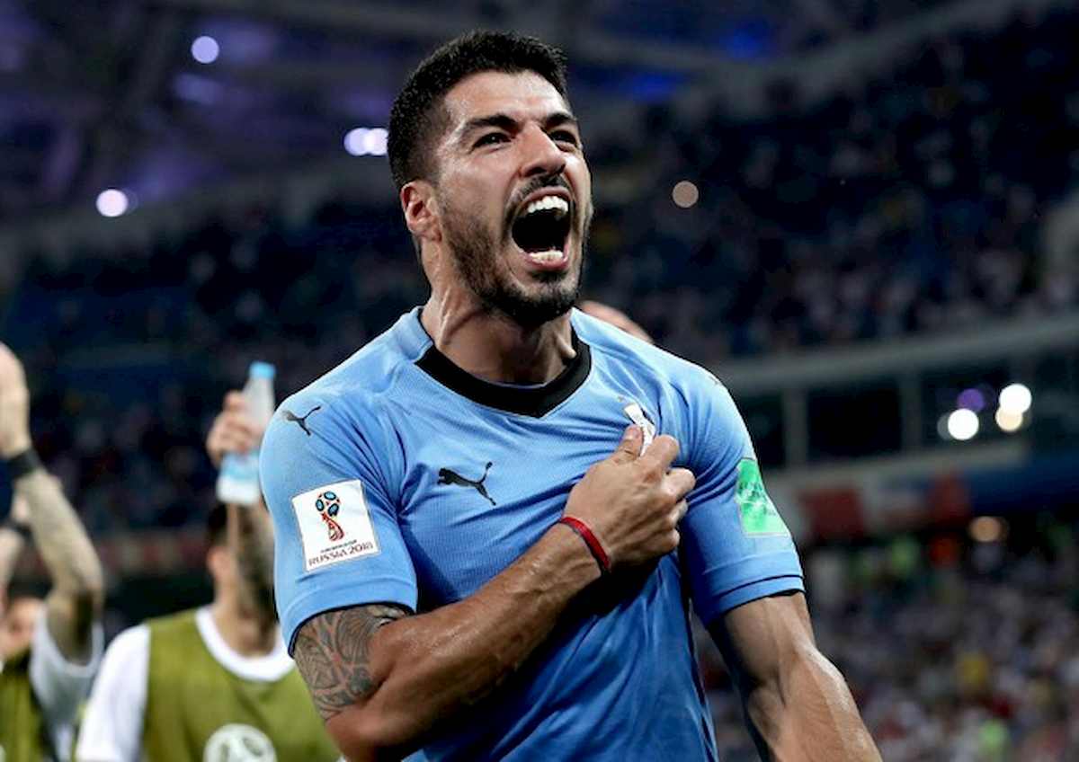 Suarez-Juventus, lui sui social scrive 'fake news' e potrebbe andare Atletico...