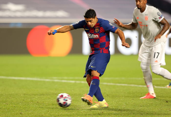 Suarez Juventus, manca un esame di italiano