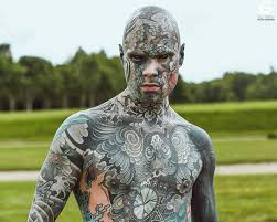 Il maestro più tatuato del mondo