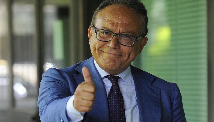 Suarez Juve, Varriale sui social cita il codice Figc e gli utenti gli rispondono: "E i passaporti?"