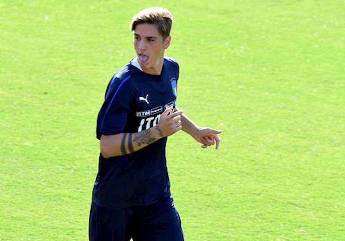 Zaniolo infortunio in Olanda-Italia, brutta botta al ginocchio destro ma si è toccato sinistro...